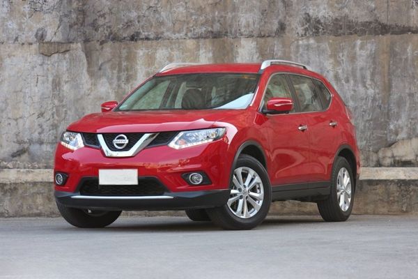 Nissan X-Trail 2015